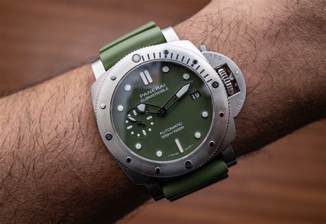 panerai submersible verde